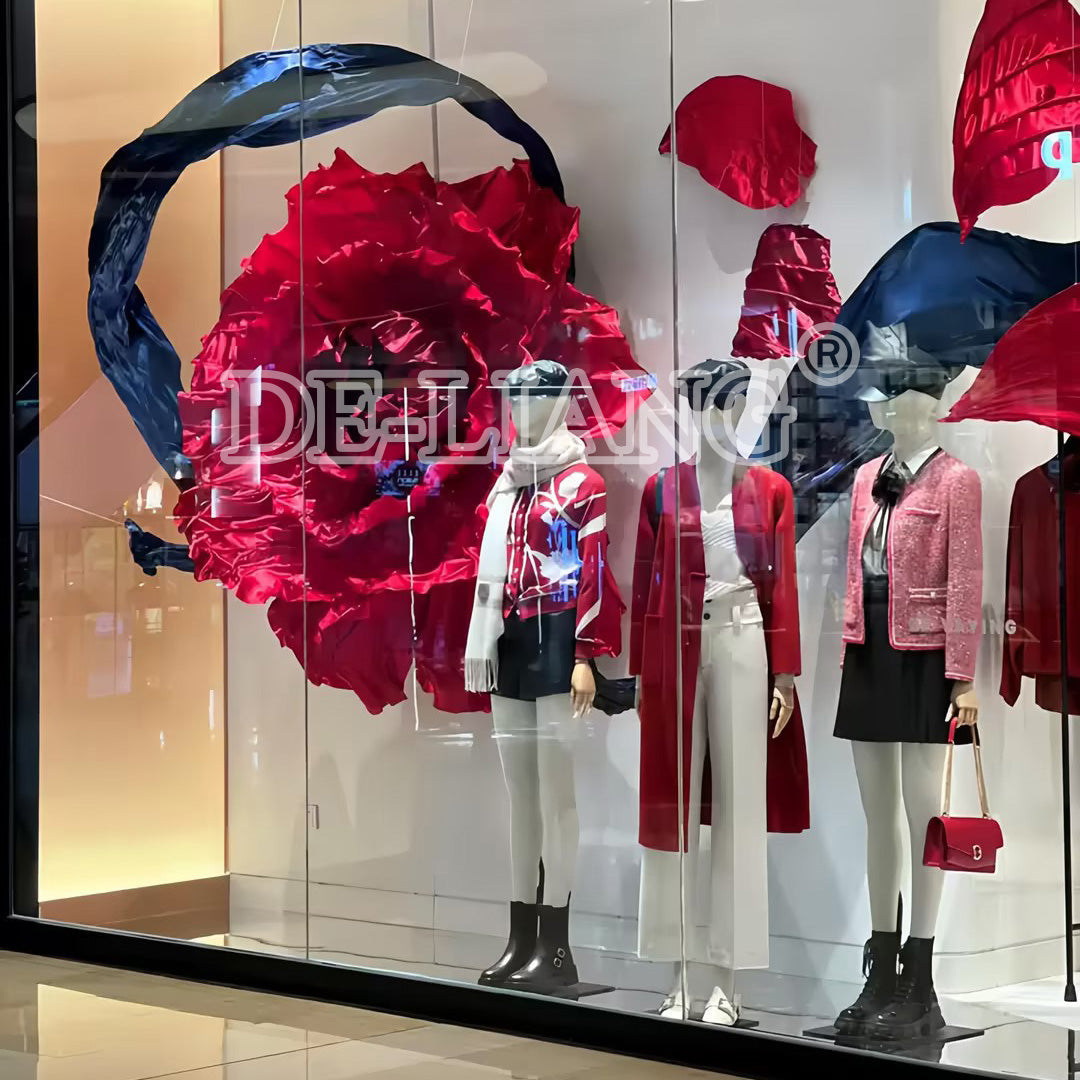 How to Elevate Your Window Display with Stylish Female Mannequins?