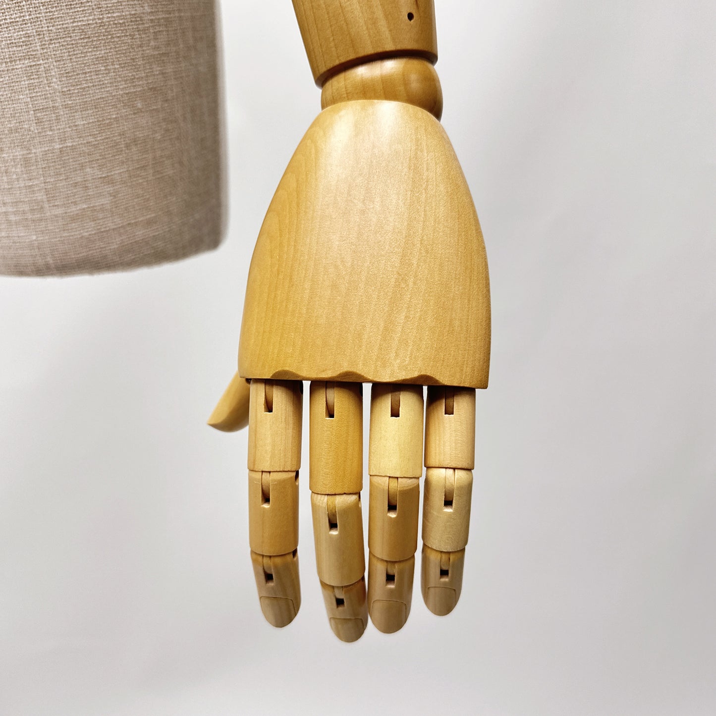 Luxury Linen Mannequin Half Body Torso,Male Dress Form Model Props with Head,Clothing Stores Display Holder(复制) - De-Liang Dress Forms