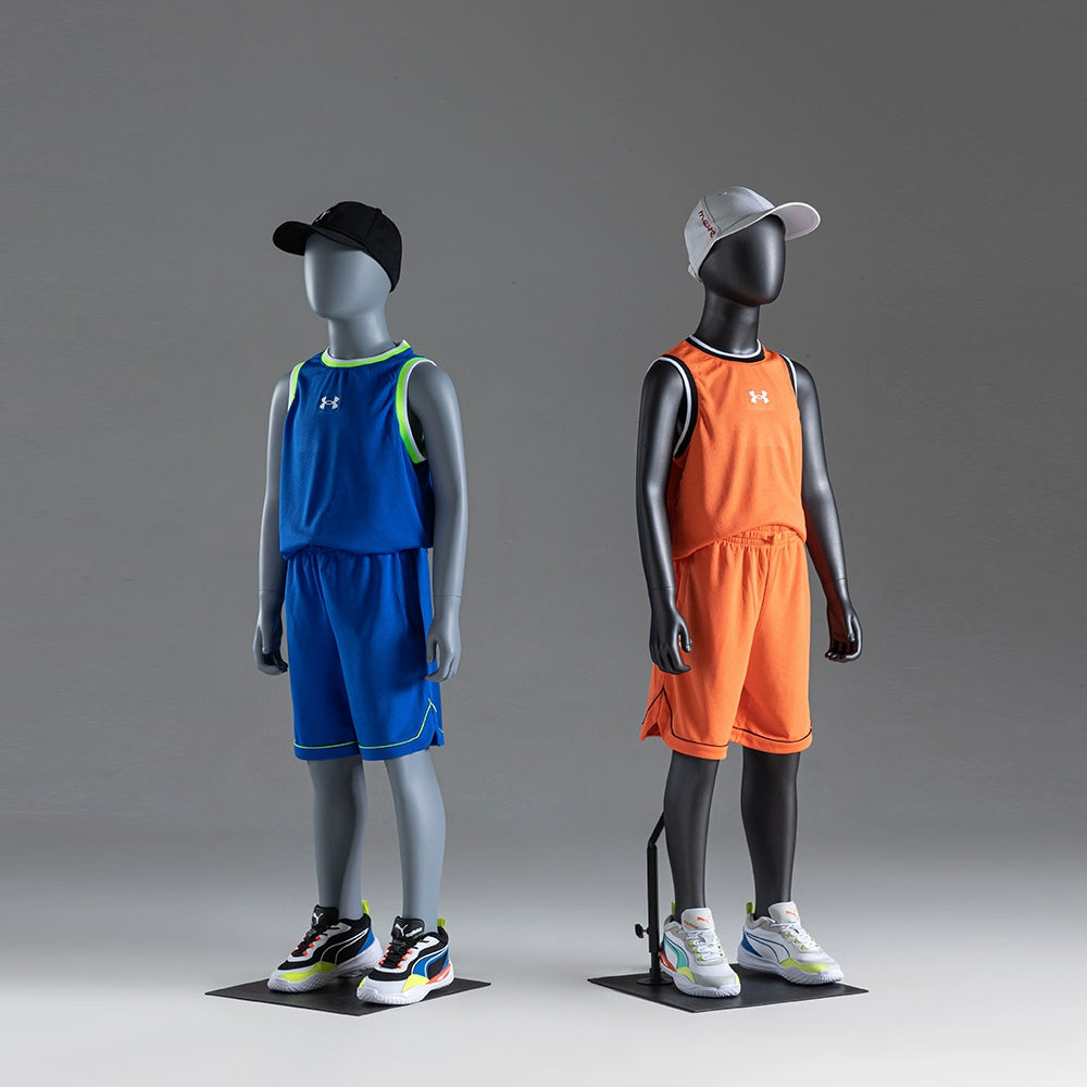 Accessoires de modèle pour enfants Vitrine de magasin de vêtements pour enfants en pied Étagère de modèle pour enfant Mannequin Présentoir de vêtements pour bébé DL0048
