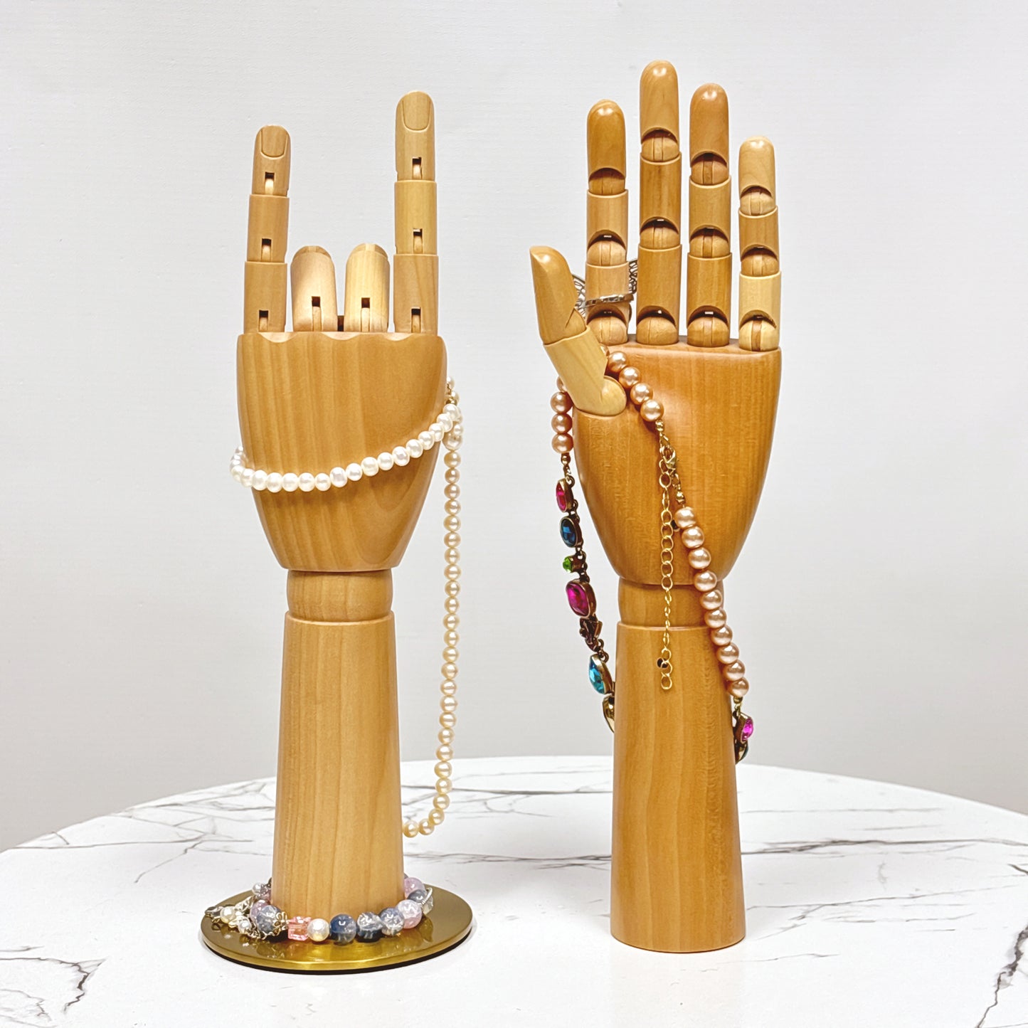 DE-LIANG Mannequin Hand,Wood Art Mannequin Hand Model Statue,Sketching, Painting,Articulated Wooden Female Hand, Natural Wood Color About 31cm*1pcs