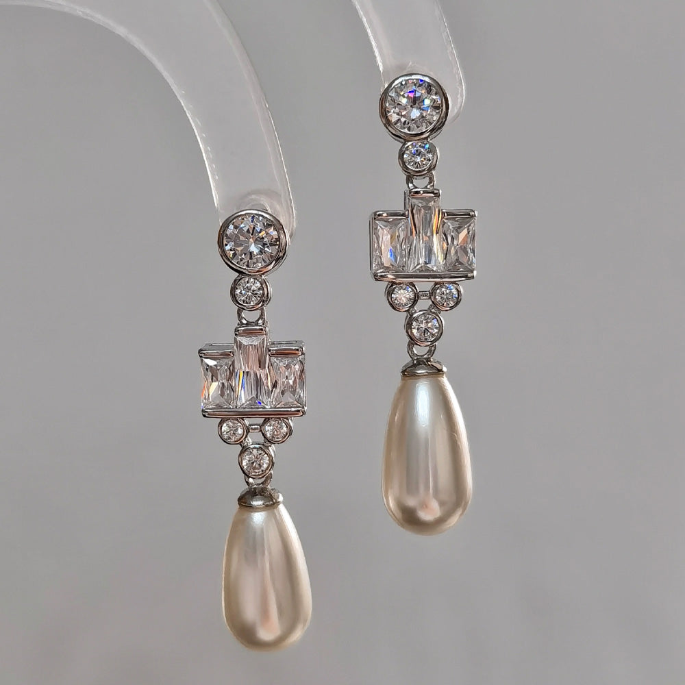 Silver Handmade Pearl earrings,Fresh Water Pearl Earrings, Hoop Pearl Earrings, Bridesmaid Gifts , Anniversary Gift, Wedding jewelry, Pearl Jewelry DE-LIANG