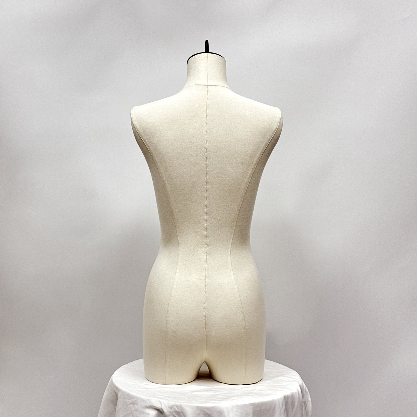 Beige Adult Female Hanging Mannequin, Linen Fabirc Bridal Dress Form,Manikin Model for Wedding Display, Hanging Manneuin With Hook And Chain