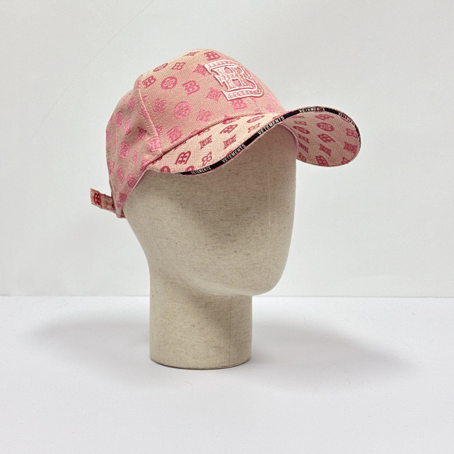 DE-LIANG Fiberglass Mannequin Head – Linen-Covered Head for Wigs/Hats/Scarves