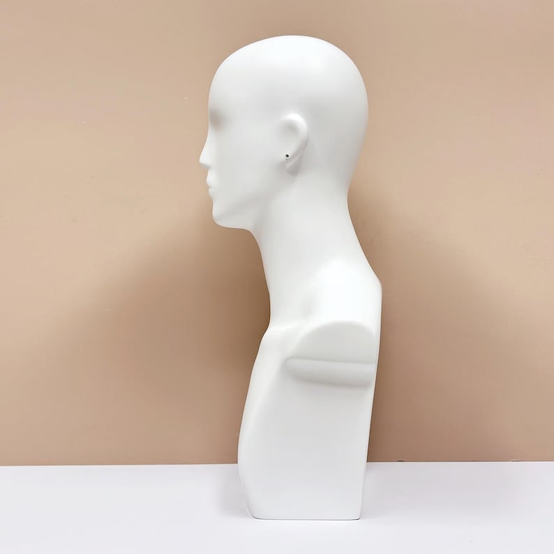 DE-LIANG Luxury Male Mannequin Head – White Model Head for Hair/Sunglasses Display/Accessories