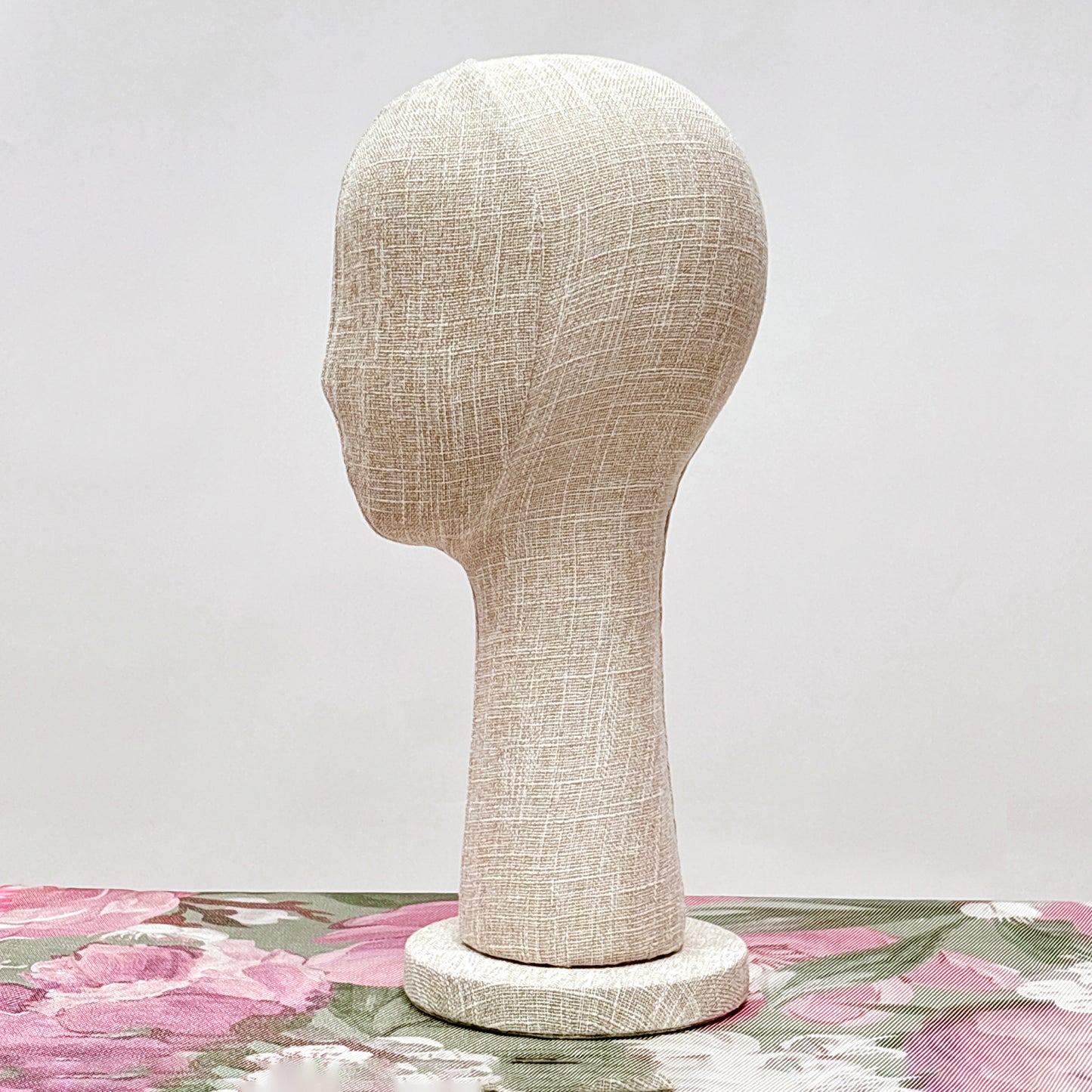DE-LIANG Bamboo Linen Fabric Mannequin Head – Display Stand for Wigs/Hats /Jewelry