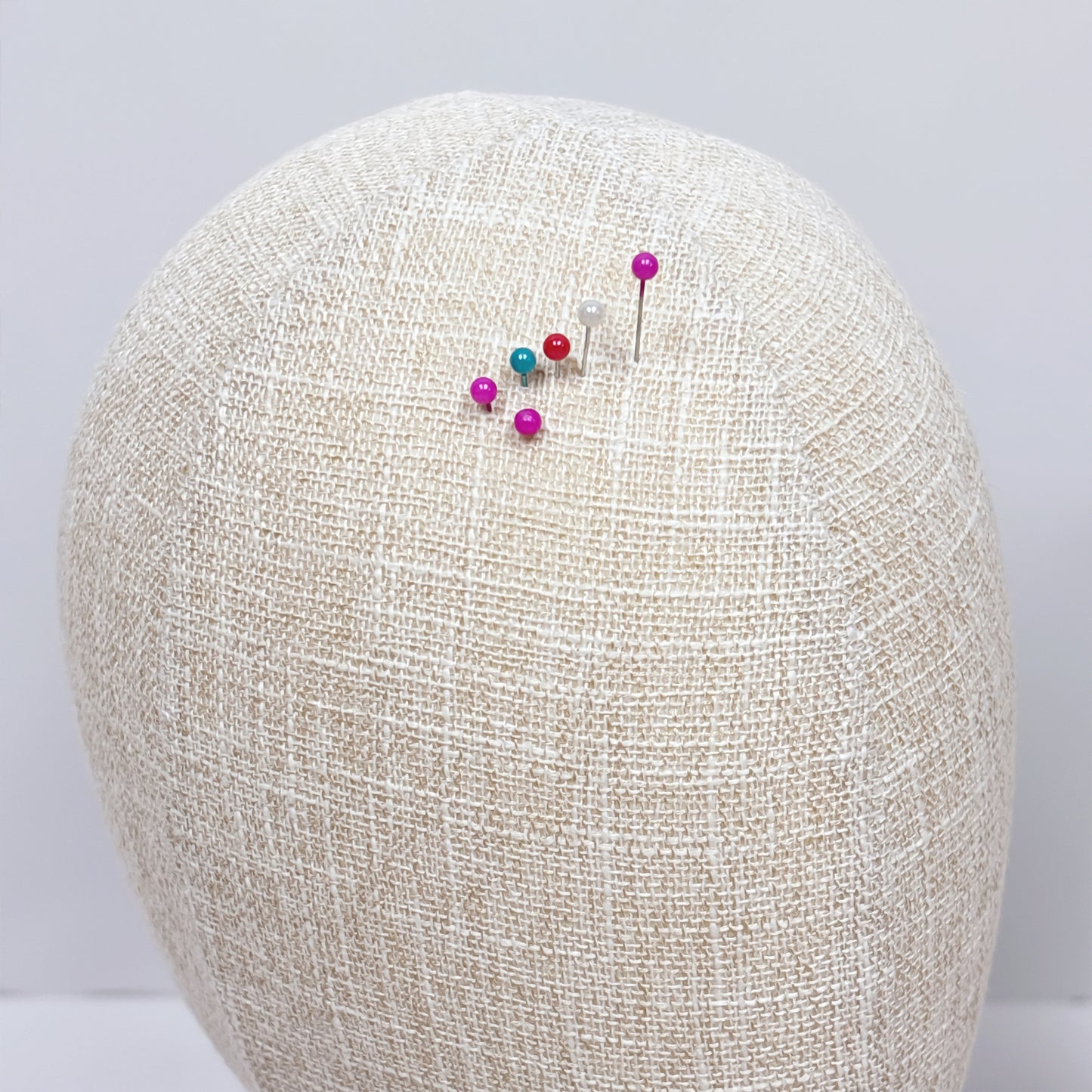 DE-LIANG Fabric Mannequin Head With Stand – Bamboo Linen Display Stand for Wigs/Hats /Jewelry