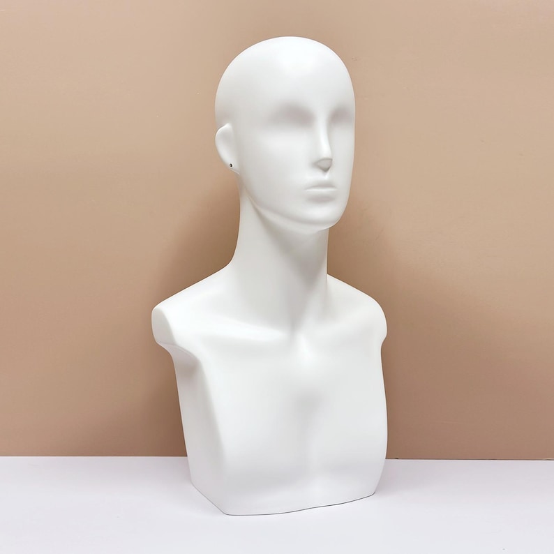 DE-LIANG Luxury Male Mannequin Head – White Model Head for Hair/Sunglasses Display/Accessories