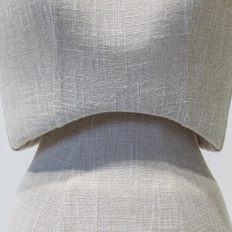 DELIANG Female Mannequin Torso with Thighs – Bamboo Linen Finish & Wooden Arms – Artistic Display Form