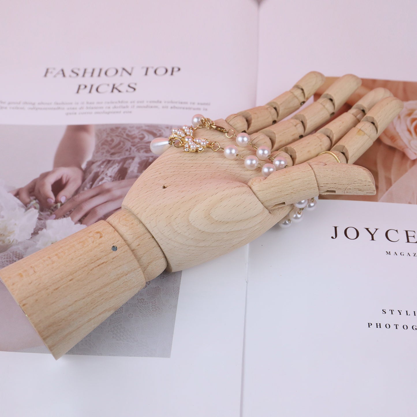 Fashion Solid Wooden Hand Mannequin,Right and Left Hands  Model Props,Flexible Fingers for Nail Gloves Ring Jewelry Store Window Display DE-LIANG