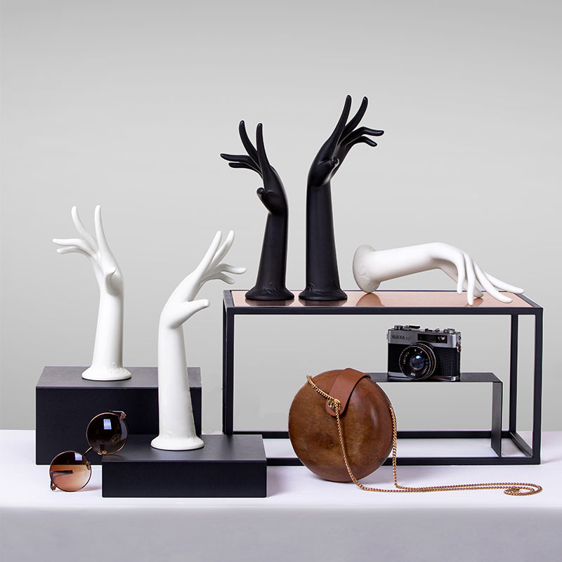 Left and Right Hand Mannequin, Hands for Nails Flexible Fingers Manikin Arms Dummy, Hand Props Artist Model Hand Display Mannequin (1pcs only not 1 pair) DE-LIANG