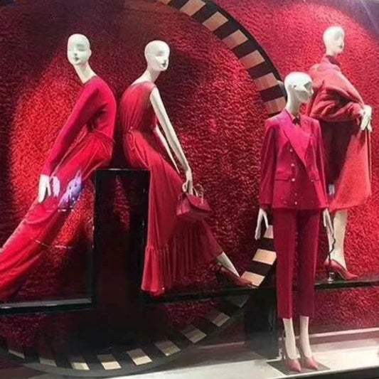 Transform your storefront with a DE-LIANG Female Full Body Mannequin. Find out how to create a captivating display that attracts customers