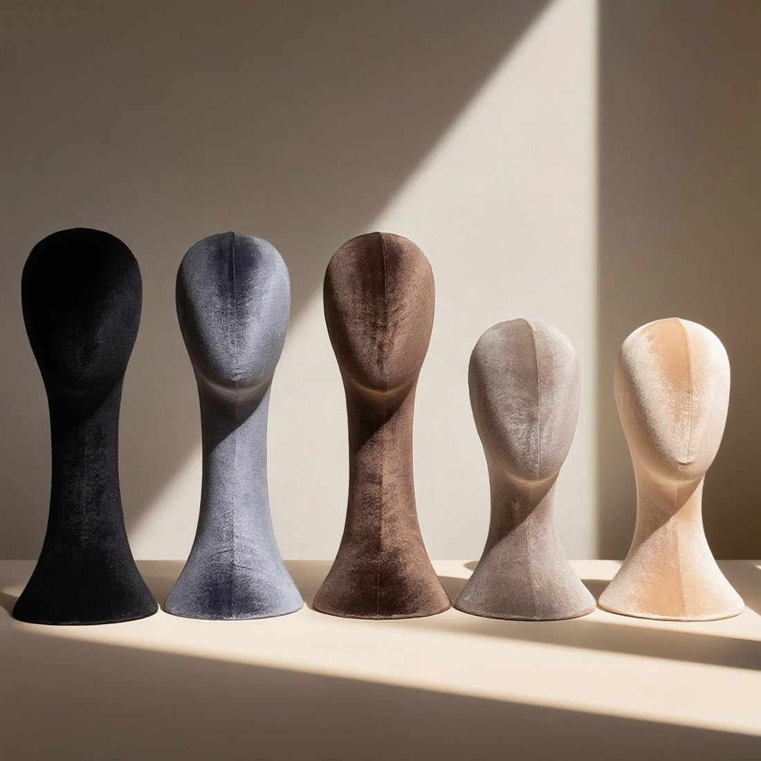 Meet DE-LIANG’s Luxury Velvet Pinnable Foam Head – The Ultimate in Boutique Elegance