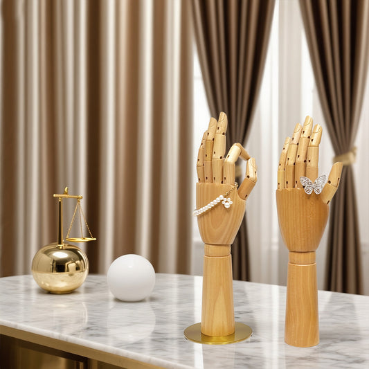 🎨 Can a Wooden Hand Be the Star of Your Display?
