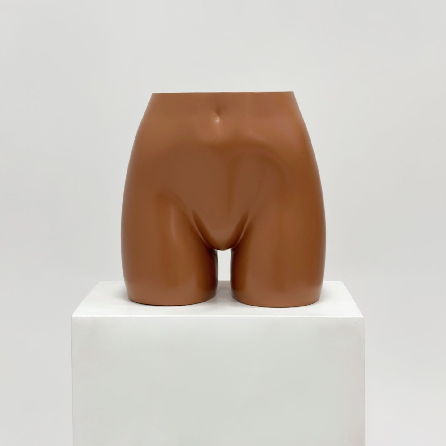 DE-LIANG Female Fiberglass Hip Mannequin | Lingerie & Swimwear Display Form 3 Tones