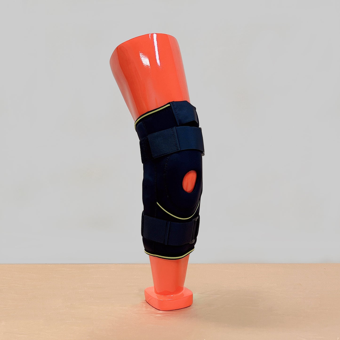 DE-LIANG Bright Orange Mannequin Set for Sports Brace, Knee Brace Display Props