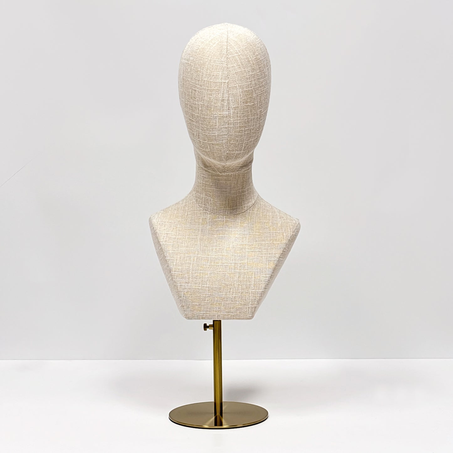 DE-LIANG Fully Pinnable Linen Mannequin Head Form,Bamboo linen Display Manikin Head Stand With Golden Round Base, Detachable Adjustable Heigh Pole
