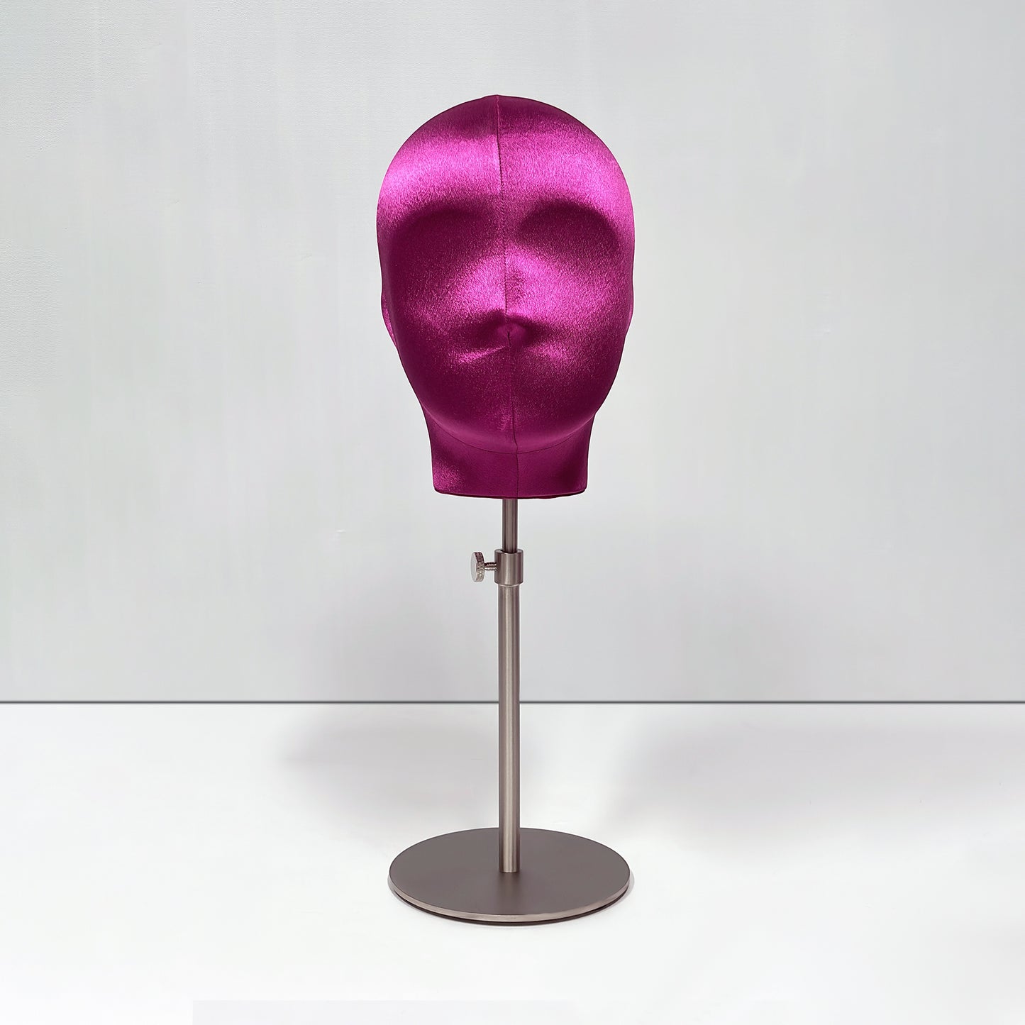DE-LIANG Plus Size Female Silk Mannequin Head with Adjustable Stand for Wigs & Hats