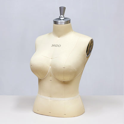 DE-LIANG Mannequin de luxe pour femme grande taille avec bras dorés, mannequin de présentation de torse en daim rose, modèle de présentation de torse de mannequin grande taille
