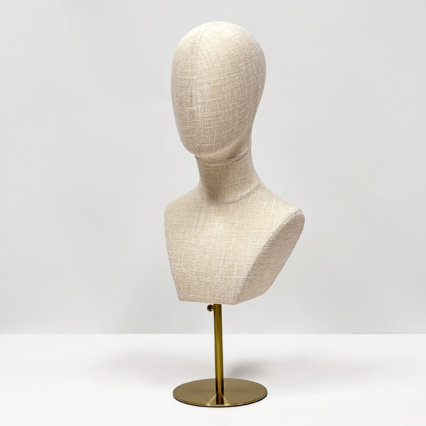 DE-LIANG Fully Pinnable Linen Mannequin Head Form,Bamboo linen Display Manikin Head Stand With Golden Round Base, Detachable Adjustable Heigh Pole