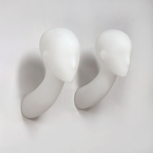 DE-LIANG Wall-Mounted Mannequin Head with Long Neck & LED Option