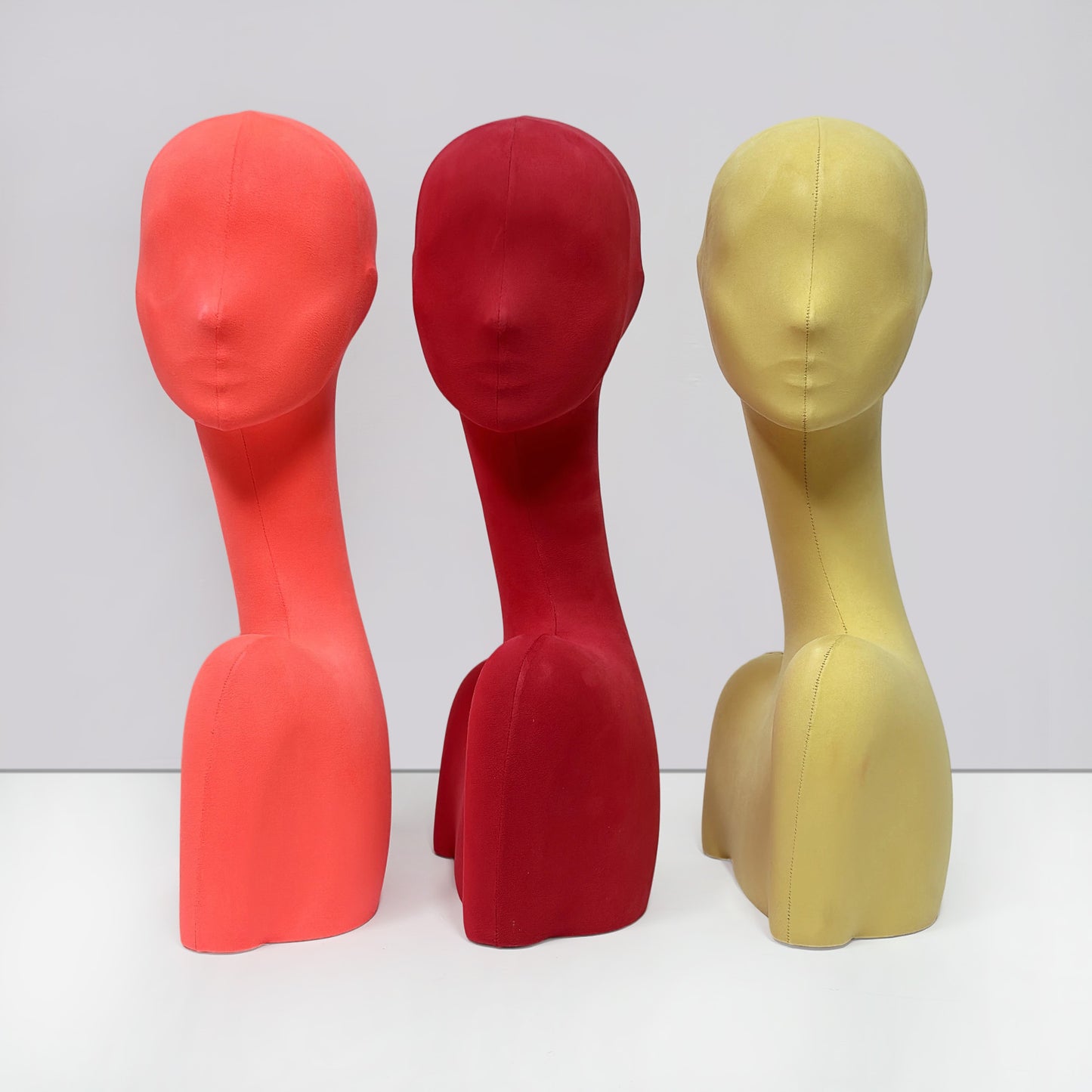 DE-LIANG Swan Neck Velvet Mannequin Head, Fiberglass Wig & Jewelry Display
