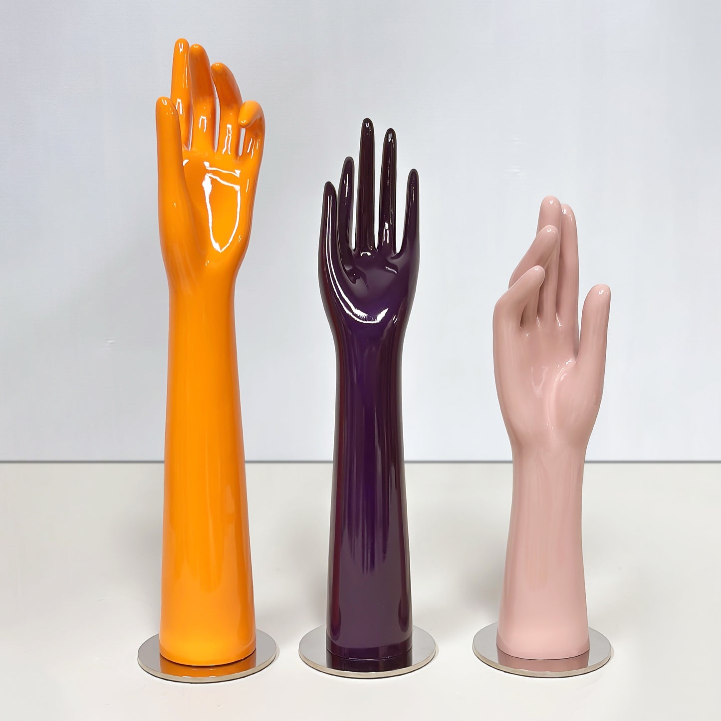 DE-LIANG Jewelry Hand Display Stand | Mannequin Hand for Rings & Bracelets | 6 Colors