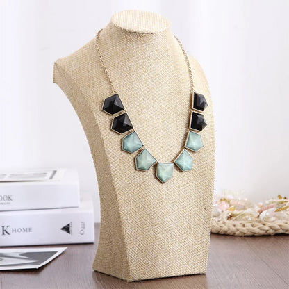 DE-LIANG Burlap Neck Mannequin Stand – Jewelry Necklace & Pendant Display Holder