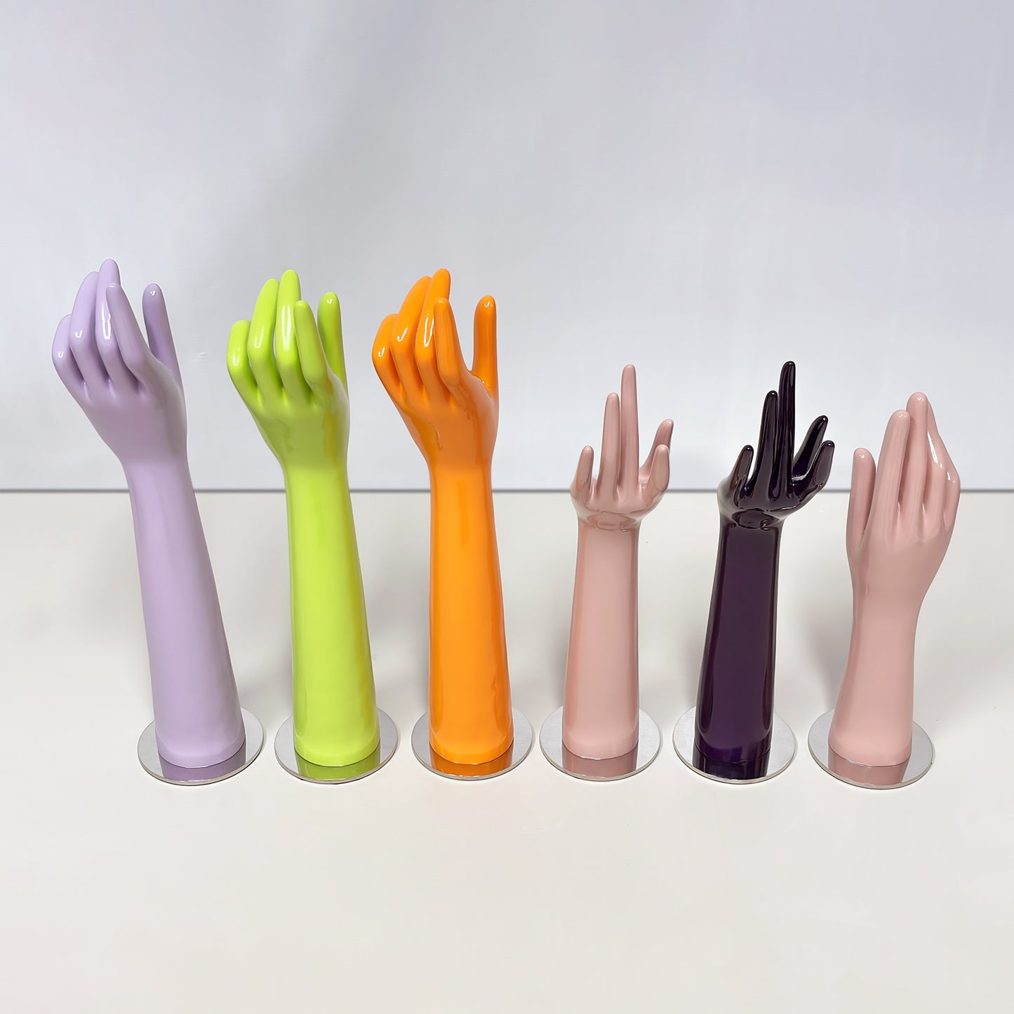 DE-LIANG Jewelry Hand Display Stand | Mannequin Hand for Rings & Bracelets | 6 Colors