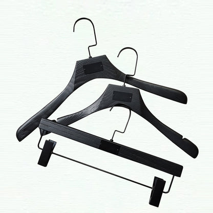 DE-LIANG Black Wooden Hanger With Aluminum Alloy Nameplate,Hand Brush Wood Grain Cloth Clip Pant Hanger,Can Customize Hanger Logo DE-LIANG