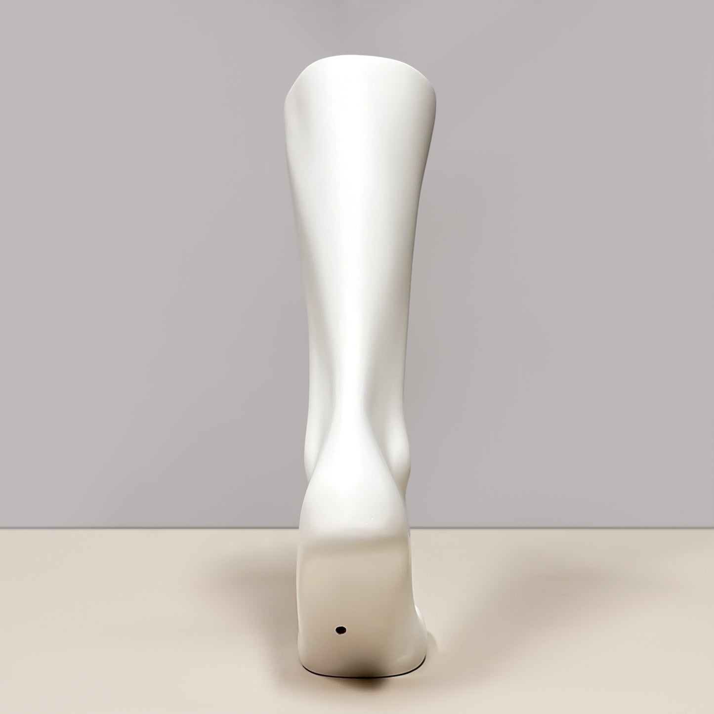 DE-LIANG Luxury Matte White Fiberglass Male Leg Mannequin & Foot Model Display Props for Ankle Brace