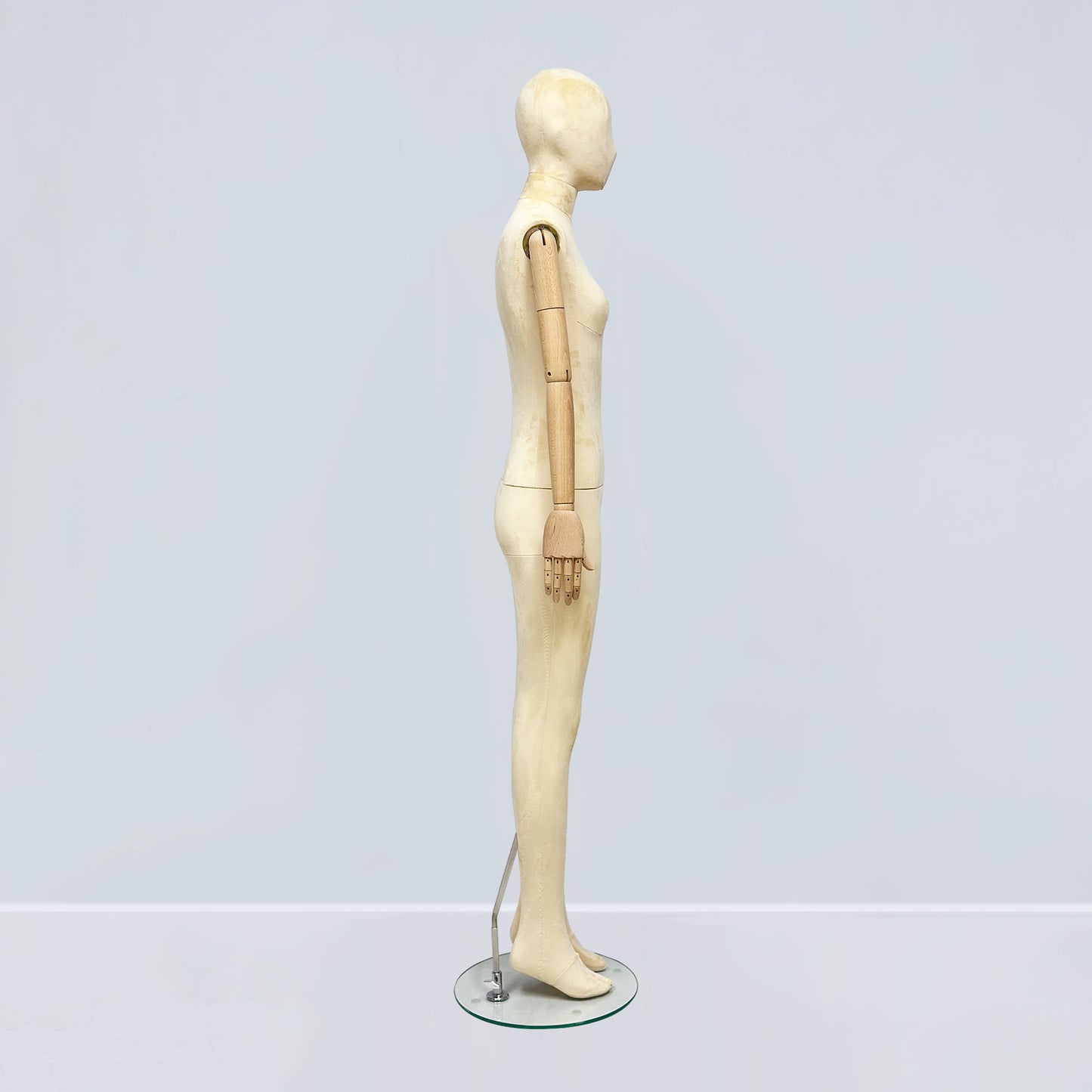 Luxury Matte Flannel Female Mannequin | Articulated Wooden Arms | DE-LIANG