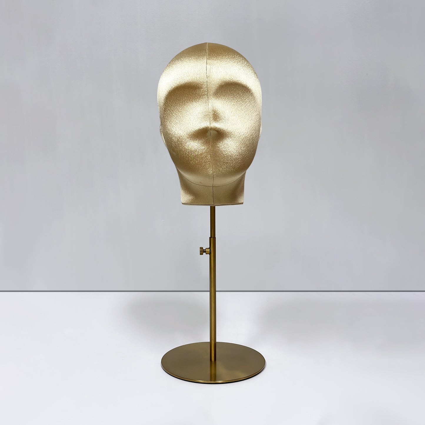 DE-LIANG Plus Size Female Silk Mannequin Head with Adjustable Stand for Wigs & Hats