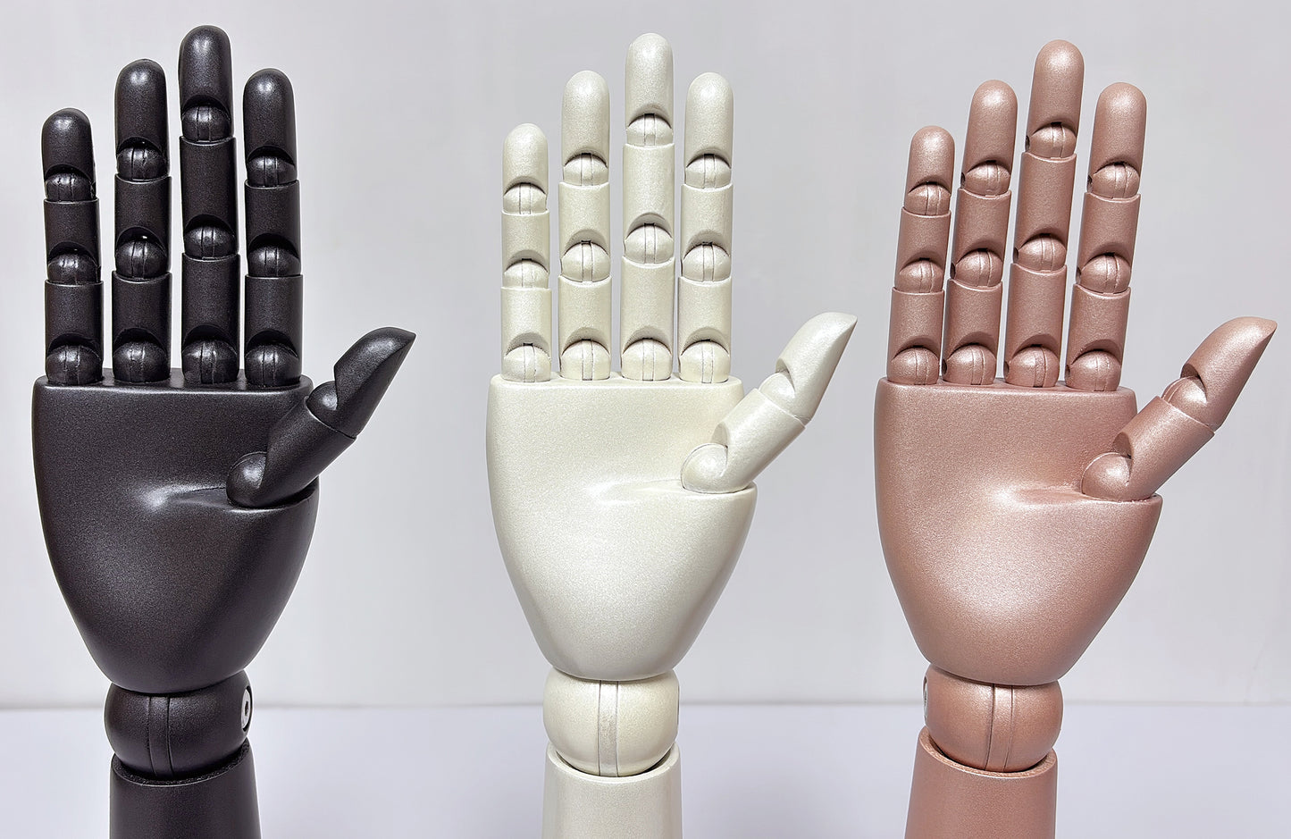 DE-LIANG Pearlescent Mannequin Head & Wooden Hand Display Set for Jewelry, Fashion & Retail