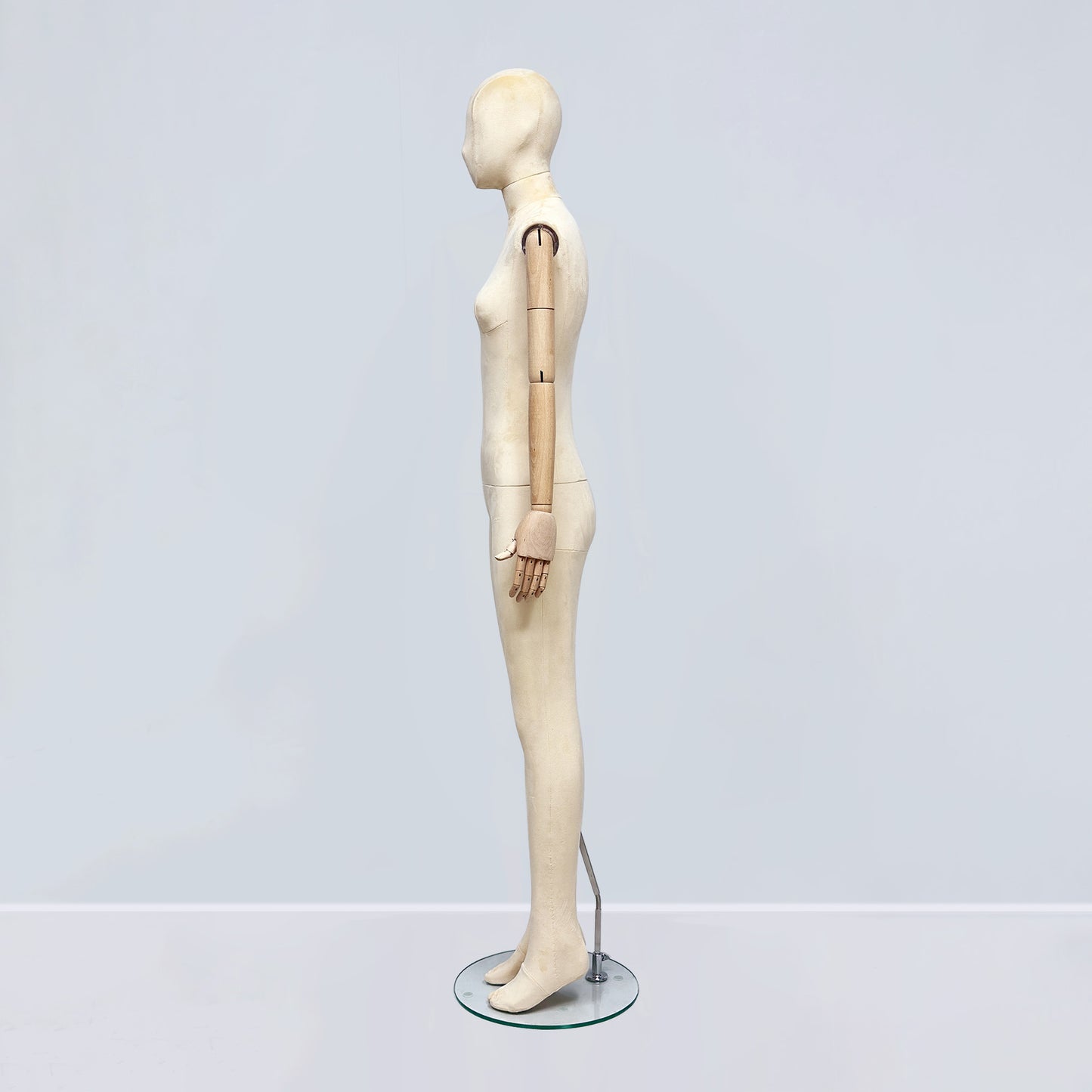 Luxury Matte Flannel Female Mannequin | Articulated Wooden Arms | DE-LIANG