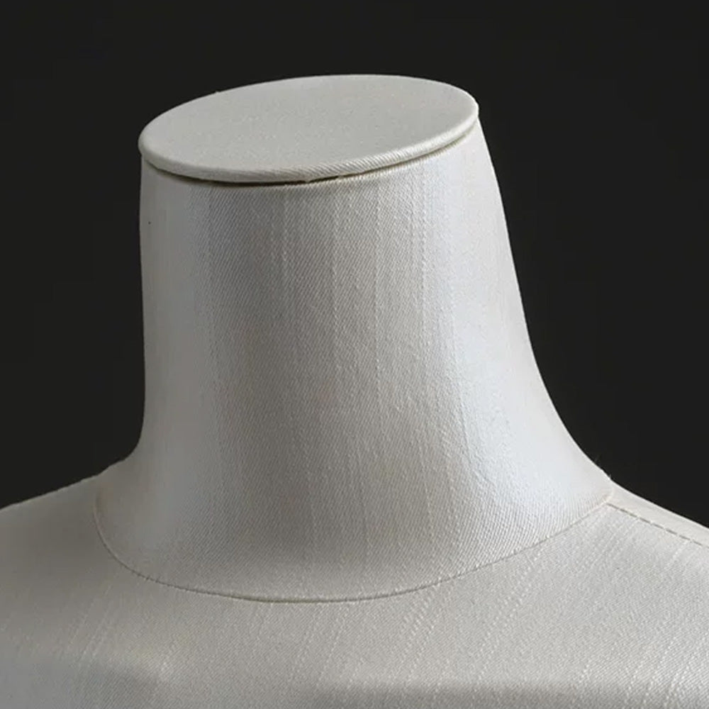 DE-LIANG Female Half Body Torso Mannequin for Dress Tops Lingerie Boutique Display