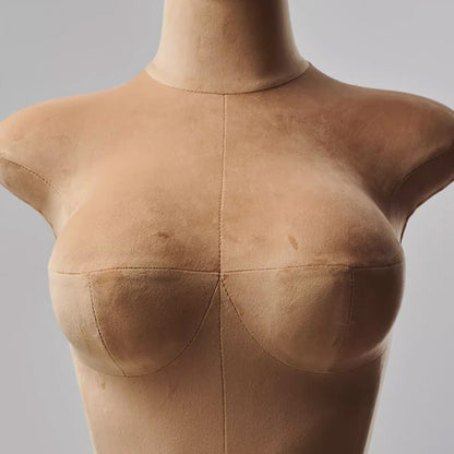 DE-LIANG Maniquí femenino de lujo de talla grande con brazos dorados, maniquí de torso de gamuza rosa, modelo de exhibición de torso de maniquí de talla grande