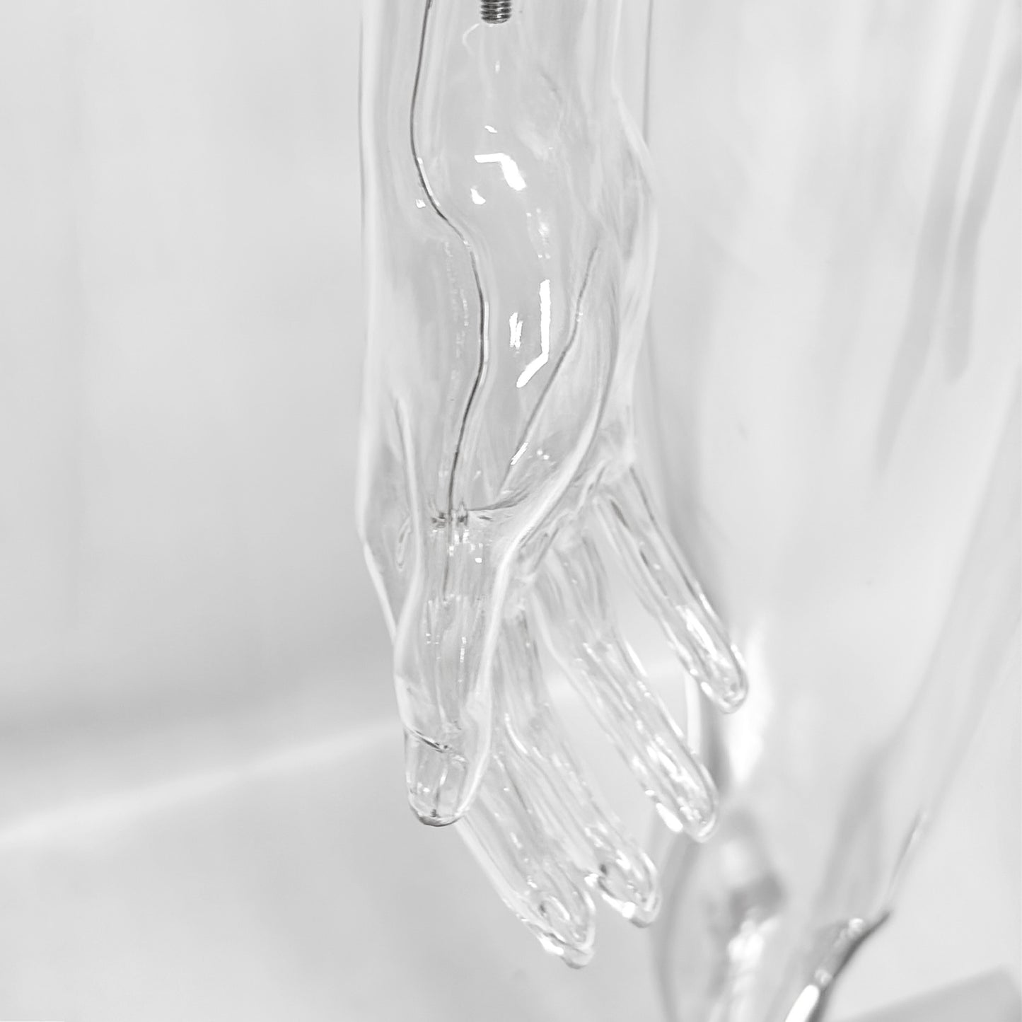 DE-LIANG Transparent Female Mannequin Full Body PE Display for Retail Store Photography