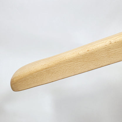 DE-LIANG Natural Wooden Clothes Hangers – 50 Durable, Eco-Friendly Hangers for Suits/Jackets/Dresses