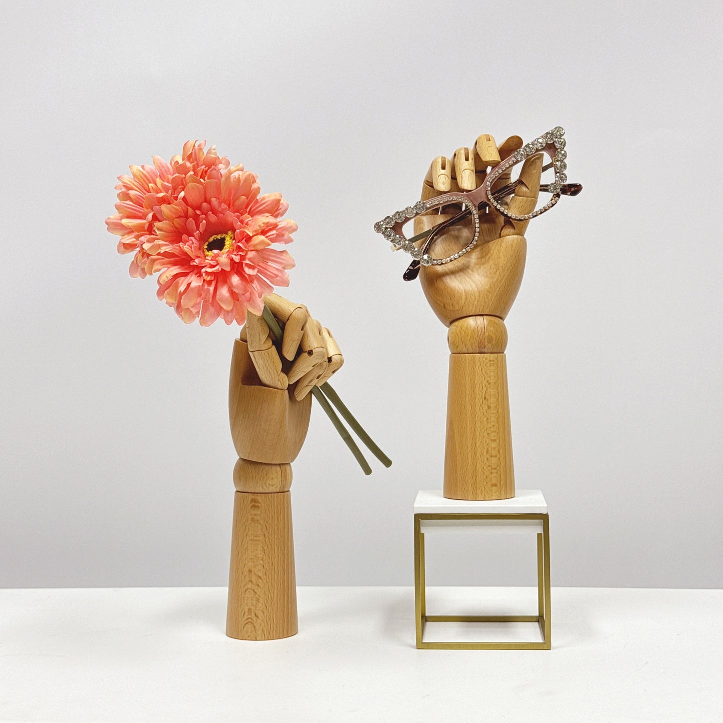 DE-LIANG Wooden Articulated Hand Mannequin – Flexible Wooden Display Hand for Jewelry/Rings/Artistic Styling