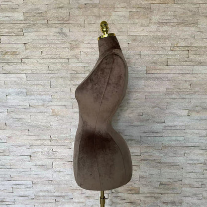 DE-LIANG curvy style female half body suede velvet linen display mannequin, slim waist dressform, big hip wide shoulder model, brown skin DE-LIANG