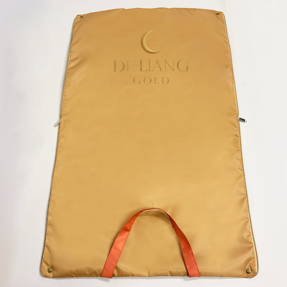 DE-LIANG Gold Suit Bag