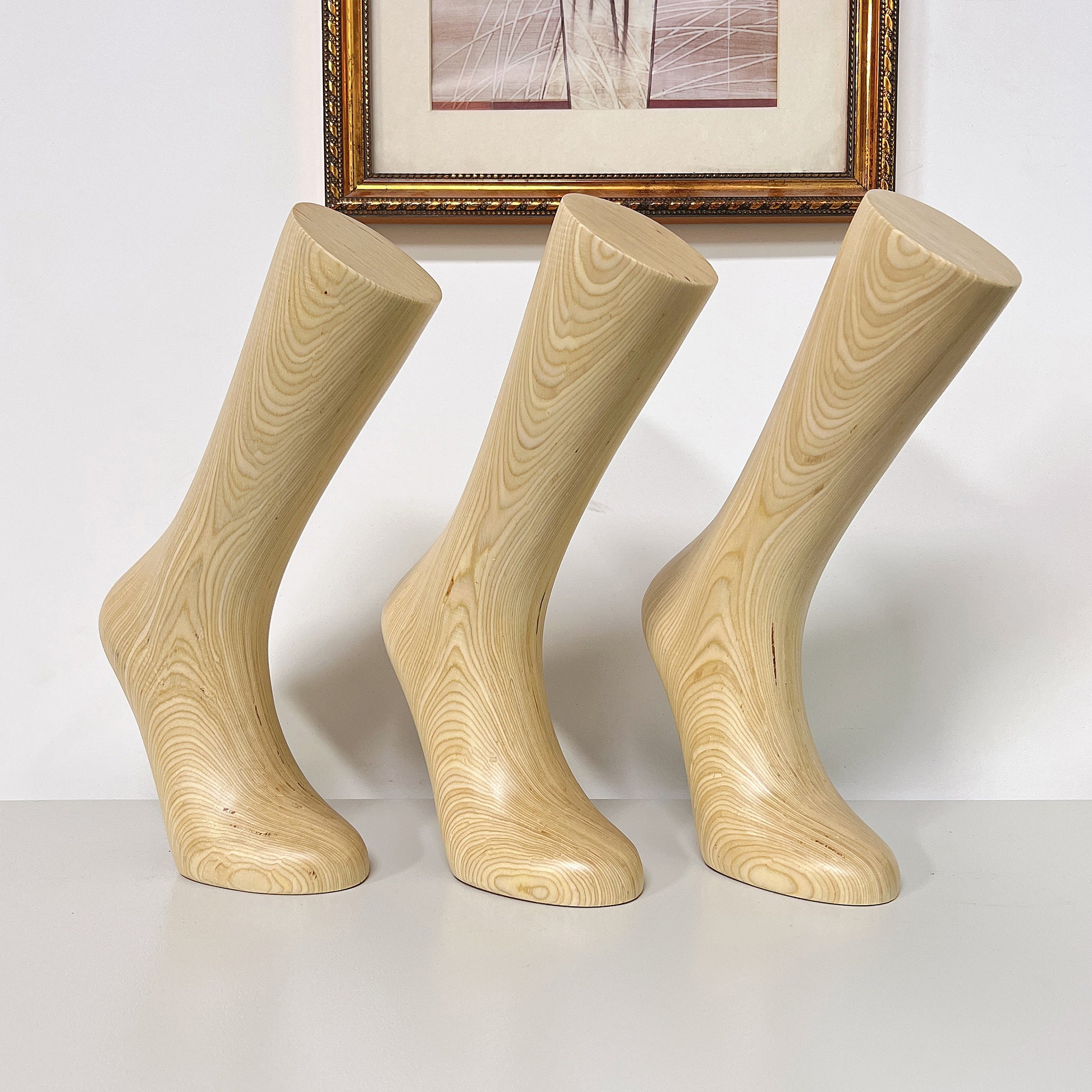 Vintage Wood Foot Mannequin, Solid Wood Mannequin foot model for stockings, Natural wood color with a little oil varnish same as photo,1pcs DE-LIANG