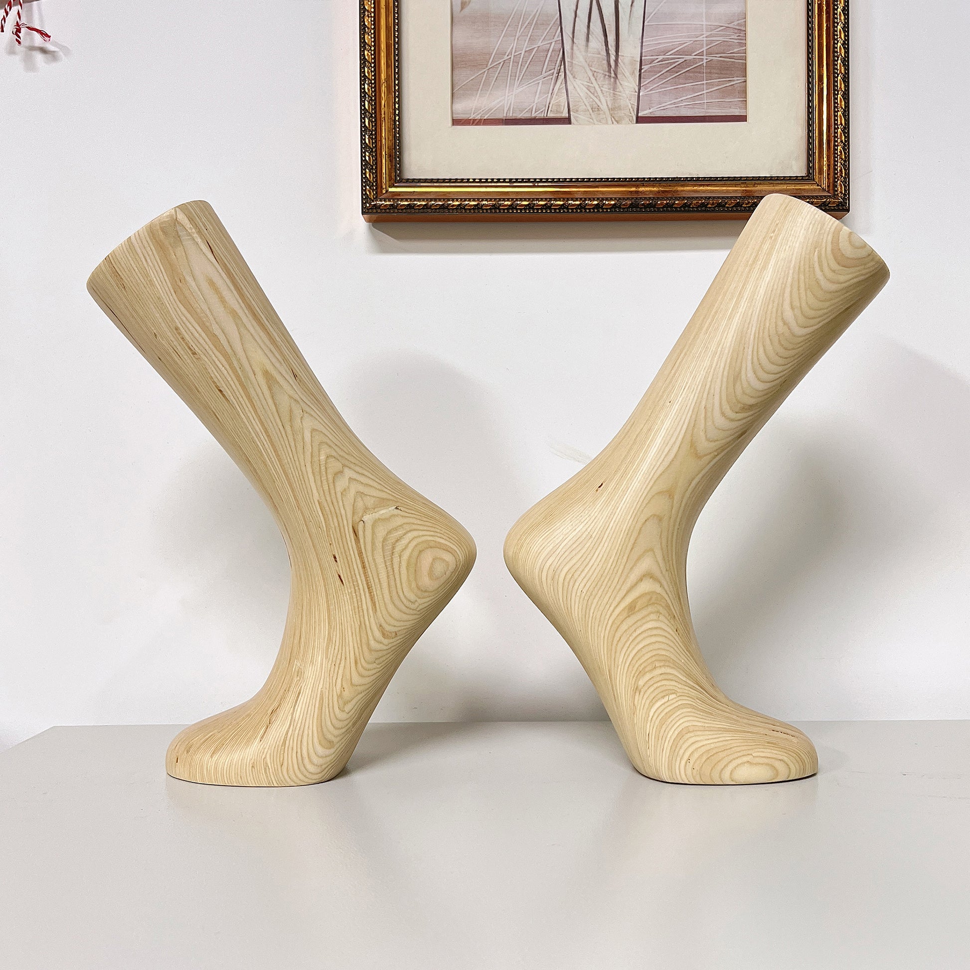 Vintage Wood Foot Mannequin, Solid Wood Mannequin foot model for stockings, Natural wood color with a little oil varnish same as photo,1pcs DE-LIANG