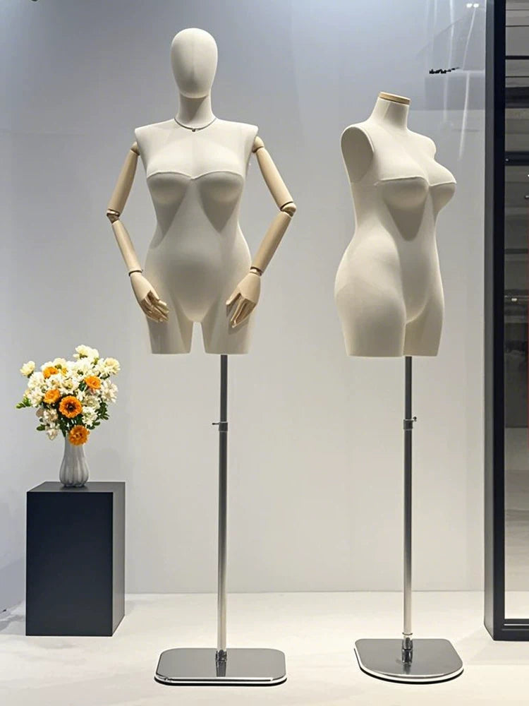 DE-LIANG Premium Plus Size Female Display Mannequin | Professional Curvy Dress Form with Flexible Articulated Wood Arms