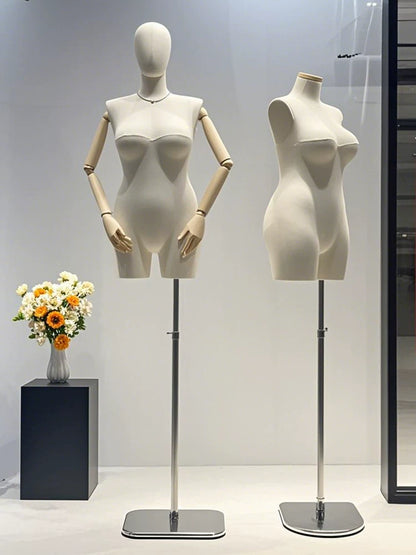 DE-LIANG Premium Plus Size Female Display Mannequin | Professional Curvy Dress Form with Flexible Articulated Wood Arms