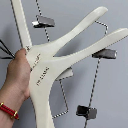 DE-LIANG | Beech Wood Clothes Hangers | Milk White Finish | Custom Logo | Bulk 50pcs
