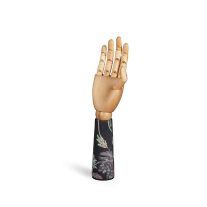 Female Wooden Hand Manikin,Drawing Figure Model,Cartoon Sketch Hand Mannequin Covered with Cloth,Fashion Prop for Jewelry Store Window Display De-Liang Dress Forms